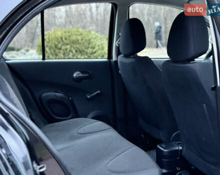 Чорний Ніссан Мікра, об'ємом двигуна 1.24 л та пробігом 169 тис. км за 5550 $, фото 21 на Automoto.ua