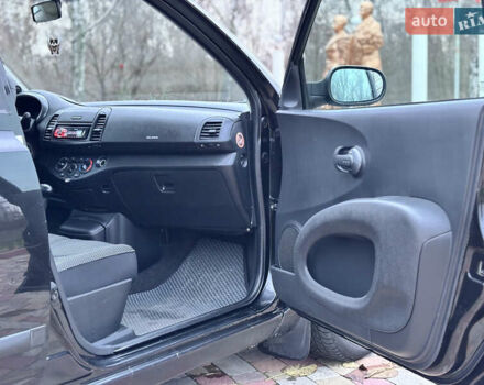 Чорний Ніссан Мікра, об'ємом двигуна 1.24 л та пробігом 169 тис. км за 5550 $, фото 16 на Automoto.ua