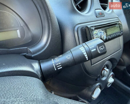 Черный Ниссан Микра, объемом двигателя 1.24 л и пробегом 77 тыс. км за 8250 $, фото 40 на Automoto.ua