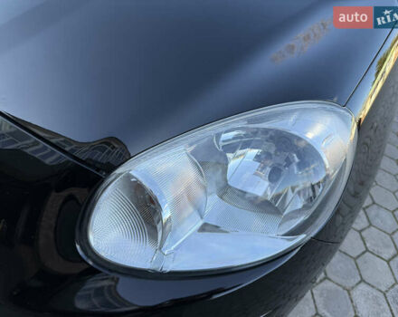 Черный Ниссан Микра, объемом двигателя 1.24 л и пробегом 77 тыс. км за 8250 $, фото 23 на Automoto.ua