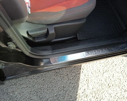 Черный Ниссан Микра, объемом двигателя 2 л и пробегом 200 тыс. км за 7200 $, фото 13 на Automoto.ua