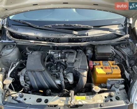 Фиолетовый Ниссан Микра, объемом двигателя 1.2 л и пробегом 80 тыс. км за 8500 $, фото 18 на Automoto.ua