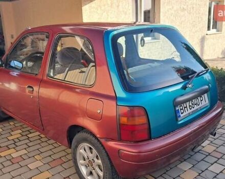 Красный Ниссан Микра, объемом двигателя 1 л и пробегом 300 тыс. км за 1700 $, фото 3 на Automoto.ua