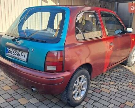 Красный Ниссан Микра, объемом двигателя 1 л и пробегом 300 тыс. км за 1700 $, фото 1 на Automoto.ua