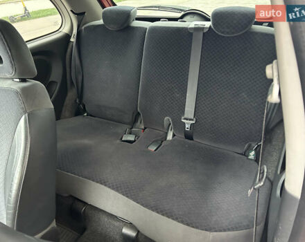 Красный Ниссан Микра, объемом двигателя 1.4 л и пробегом 123 тыс. км за 5999 $, фото 16 на Automoto.ua