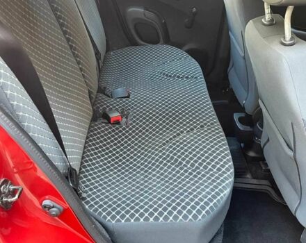 Красный Ниссан Микра, объемом двигателя 1.2 л и пробегом 182 тыс. км за 5499 $, фото 12 на Automoto.ua