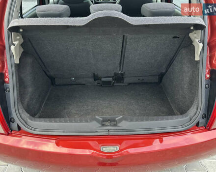 Червоний Ніссан Мікра, об'ємом двигуна 1.2 л та пробігом 165 тис. км за 5500 $, фото 16 на Automoto.ua