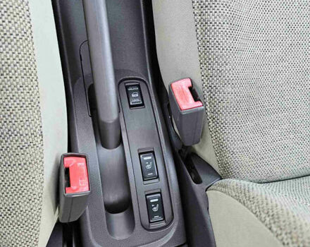 Красный Ниссан Микра, объемом двигателя 1.24 л и пробегом 230 тыс. км за 4300 $, фото 11 на Automoto.ua