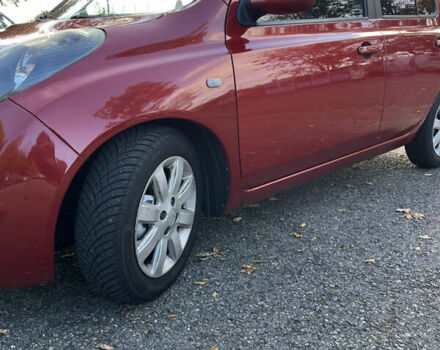 Красный Ниссан Микра, объемом двигателя 1.4 л и пробегом 274 тыс. км за 4450 $, фото 7 на Automoto.ua