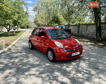 Красный Ниссан Микра, объемом двигателя 1.2 л и пробегом 180 тыс. км за 4599 $, фото 4 на Automoto.ua