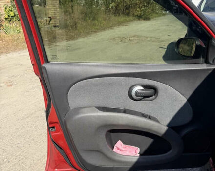 Красный Ниссан Микра, объемом двигателя 1.39 л и пробегом 141 тыс. км за 5700 $, фото 16 на Automoto.ua