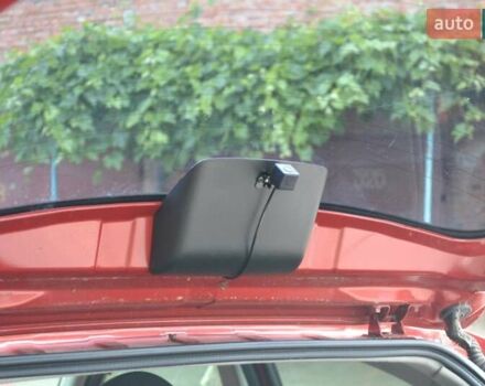 Красный Ниссан Микра, объемом двигателя 1.24 л и пробегом 156 тыс. км за 5650 $, фото 18 на Automoto.ua