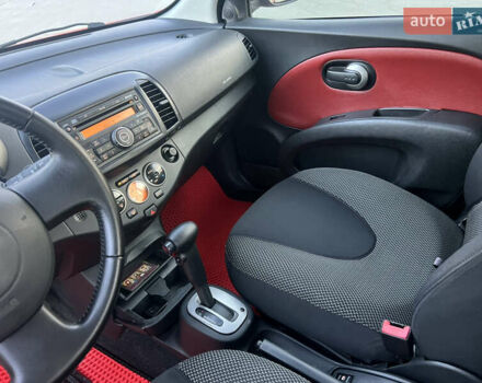 Красный Ниссан Микра, объемом двигателя 1.39 л и пробегом 151 тыс. км за 5555 $, фото 7 на Automoto.ua