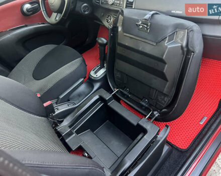 Красный Ниссан Микра, объемом двигателя 1.39 л и пробегом 151 тыс. км за 5555 $, фото 6 на Automoto.ua