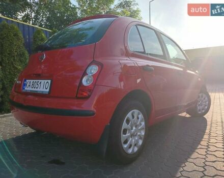 Красный Ниссан Микра, объемом двигателя 1.24 л и пробегом 130 тыс. км за 5000 $, фото 3 на Automoto.ua