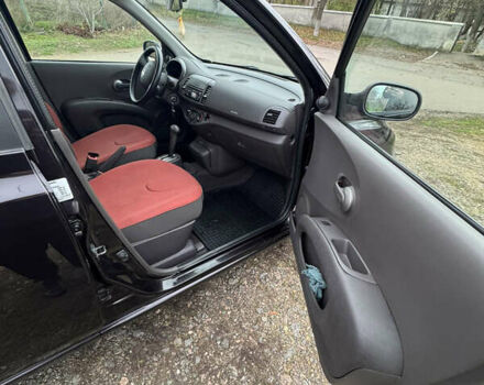 Красный Ниссан Микра, объемом двигателя 1.24 л и пробегом 150 тыс. км за 5900 $, фото 16 на Automoto.ua