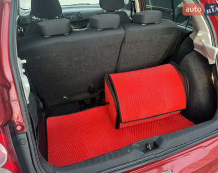 Красный Ниссан Микра, объемом двигателя 1.39 л и пробегом 151 тыс. км за 5555 $, фото 10 на Automoto.ua