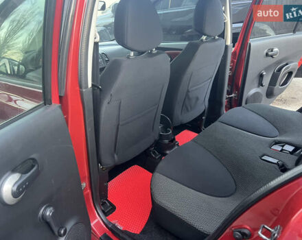 Красный Ниссан Микра, объемом двигателя 1.39 л и пробегом 151 тыс. км за 5555 $, фото 9 на Automoto.ua