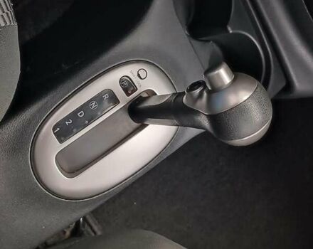 Красный Ниссан Микра, объемом двигателя 1.6 л и пробегом 50 тыс. км за 8290 $, фото 25 на Automoto.ua