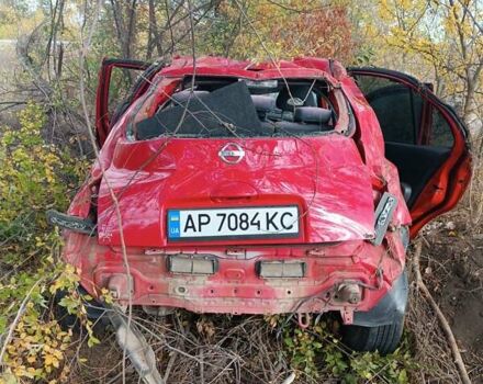 Червоний Ніссан Мікра, об'ємом двигуна 1.24 л та пробігом 220 тис. км за 700 $, фото 1 на Automoto.ua