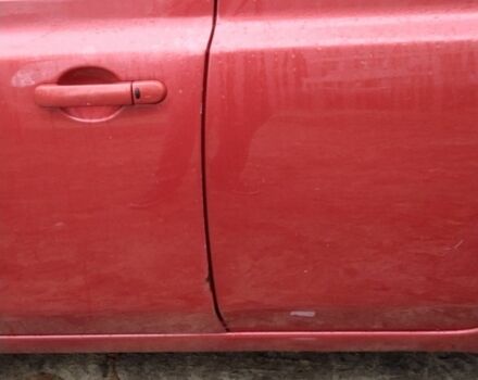 Червоний Ніссан Мікра, об'ємом двигуна 1.2 л та пробігом 235 тис. км за 3000 $, фото 1 на Automoto.ua