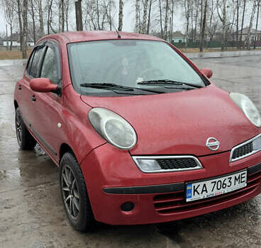 Красный Ниссан Микра, объемом двигателя 1.2 л и пробегом 145 тыс. км за 5000 $, фото 1 на Automoto.ua