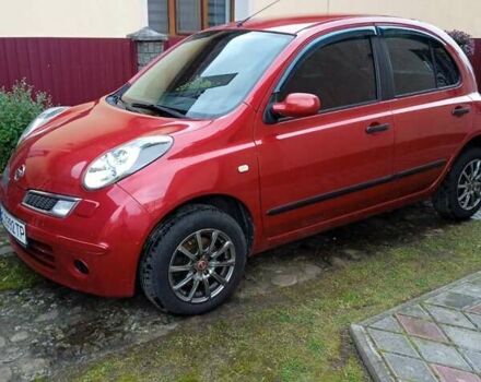Красный Ниссан Микра, объемом двигателя 1.3 л и пробегом 141 тыс. км за 5200 $, фото 1 на Automoto.ua