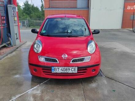 Красный Ниссан Микра, объемом двигателя 1.2 л и пробегом 150 тыс. км за 4700 $, фото 1 на Automoto.ua