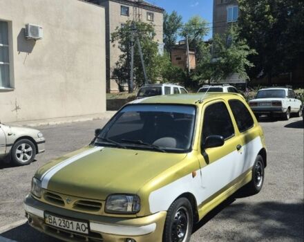 Жовтий Ніссан Мікра, об'ємом двигуна 1 л та пробігом 242 тис. км за 999 $, фото 1 на Automoto.ua