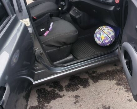 Серый Ниссан Микра, объемом двигателя 1.2 л и пробегом 163 тыс. км за 5200 $, фото 12 на Automoto.ua