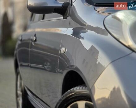 Серый Ниссан Микра, объемом двигателя 1.39 л и пробегом 126 тыс. км за 7200 $, фото 33 на Automoto.ua