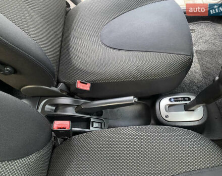 Серый Ниссан Микра, объемом двигателя 1.4 л и пробегом 117 тыс. км за 6790 $, фото 20 на Automoto.ua