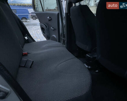 Сірий Ніссан Мікра, об'ємом двигуна 1.2 л та пробігом 127 тис. км за 5800 $, фото 33 на Automoto.ua