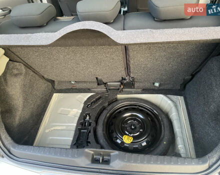 Серый Ниссан Микра, объемом двигателя 1.4 л и пробегом 117 тыс. км за 6690 $, фото 24 на Automoto.ua