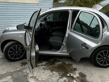 Ніссан Мікра 2005 у Запоріжжя на Automoto.ua Сірий Ніссан Мікра, об'ємом двигуна 1.2 л та пробігом 220 тис. км за 4895 $, фото 1 на Automoto.ua