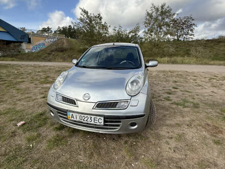 Серый Ниссан Микра, объемом двигателя 1.24 л и пробегом 168 тыс. км за 3600 $, фото 1 на Automoto.ua