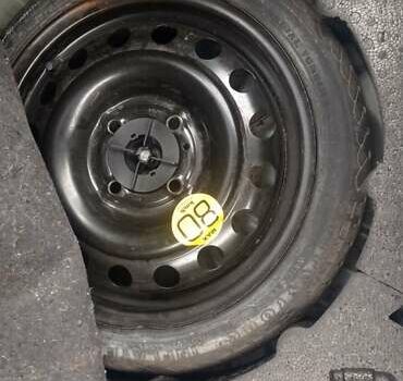 Синий Ниссан Микра, объемом двигателя 1.24 л и пробегом 170 тыс. км за 4200 $, фото 12 на Automoto.ua