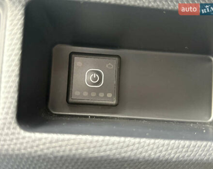 Синий Ниссан Микра, объемом двигателя 1.24 л и пробегом 150 тыс. км за 6400 $, фото 12 на Automoto.ua