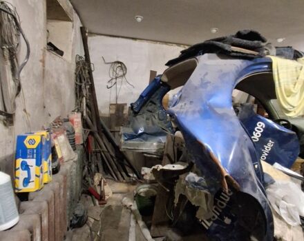 Синий Ниссан Микра, объемом двигателя 1.2 л и пробегом 75 тыс. км за 3500 $, фото 1 на Automoto.ua