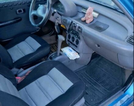 Синій Ніссан Мікра, об'ємом двигуна 1.3 л та пробігом 251 тис. км за 2800 $, фото 4 на Automoto.ua