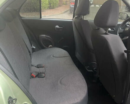 Зеленый Ниссан Микра, объемом двигателя 1.4 л и пробегом 207 тыс. км за 5200 $, фото 4 на Automoto.ua