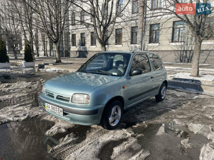 Зеленый Ниссан Микра, объемом двигателя 1 л и пробегом 480 тыс. км за 2800 $, фото 1 на Automoto.ua