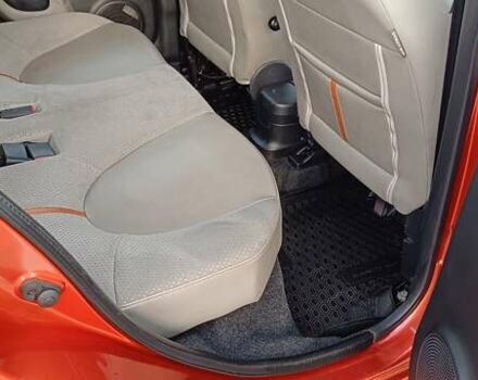 Оранжевый Ниссан Микра, объемом двигателя 1.39 л и пробегом 100 тыс. км за 7100 $, фото 31 на Automoto.ua