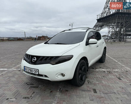 Белый Ниссан Мурано, объемом двигателя 3.5 л и пробегом 245 тыс. км за 6999 $, фото 4 на Automoto.ua