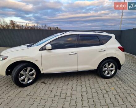 Белый Ниссан Мурано, объемом двигателя 3.5 л и пробегом 128 тыс. км за 10000 $, фото 2 на Automoto.ua