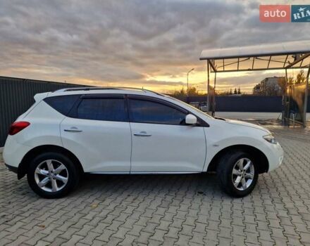 Белый Ниссан Мурано, объемом двигателя 3.5 л и пробегом 128 тыс. км за 10000 $, фото 3 на Automoto.ua