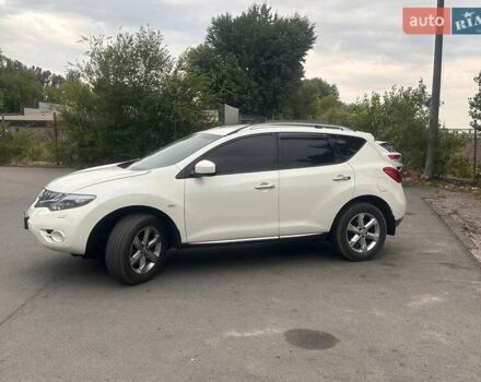 Белый Ниссан Мурано, объемом двигателя 3.5 л и пробегом 125 тыс. км за 10300 $, фото 6 на Automoto.ua