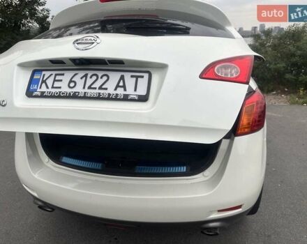 Белый Ниссан Мурано, объемом двигателя 3.5 л и пробегом 125 тыс. км за 10300 $, фото 3 на Automoto.ua