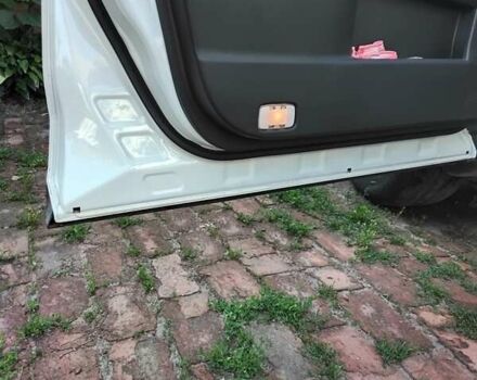 Білий Ніссан Мурано, об'ємом двигуна 3.5 л та пробігом 146 тис. км за 10300 $, фото 4 на Automoto.ua