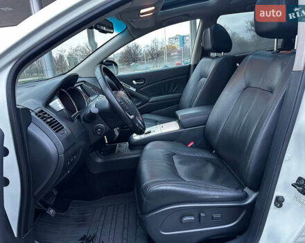 Белый Ниссан Мурано, объемом двигателя 3.5 л и пробегом 173 тыс. км за 10555 $, фото 10 на Automoto.ua